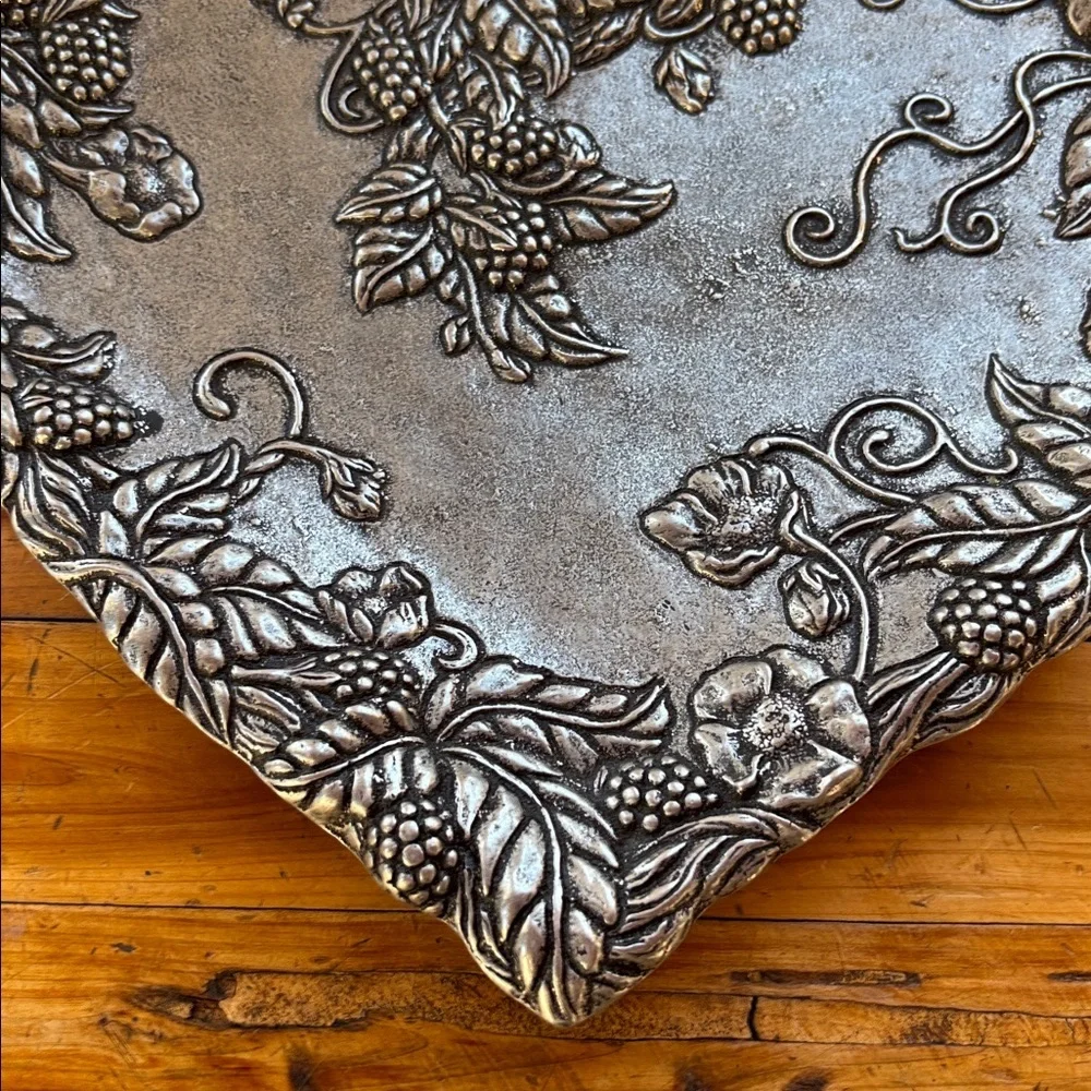 Vintage Carson Pewter Heart-Shaped Decorative Plate Berry & Vine Border Design